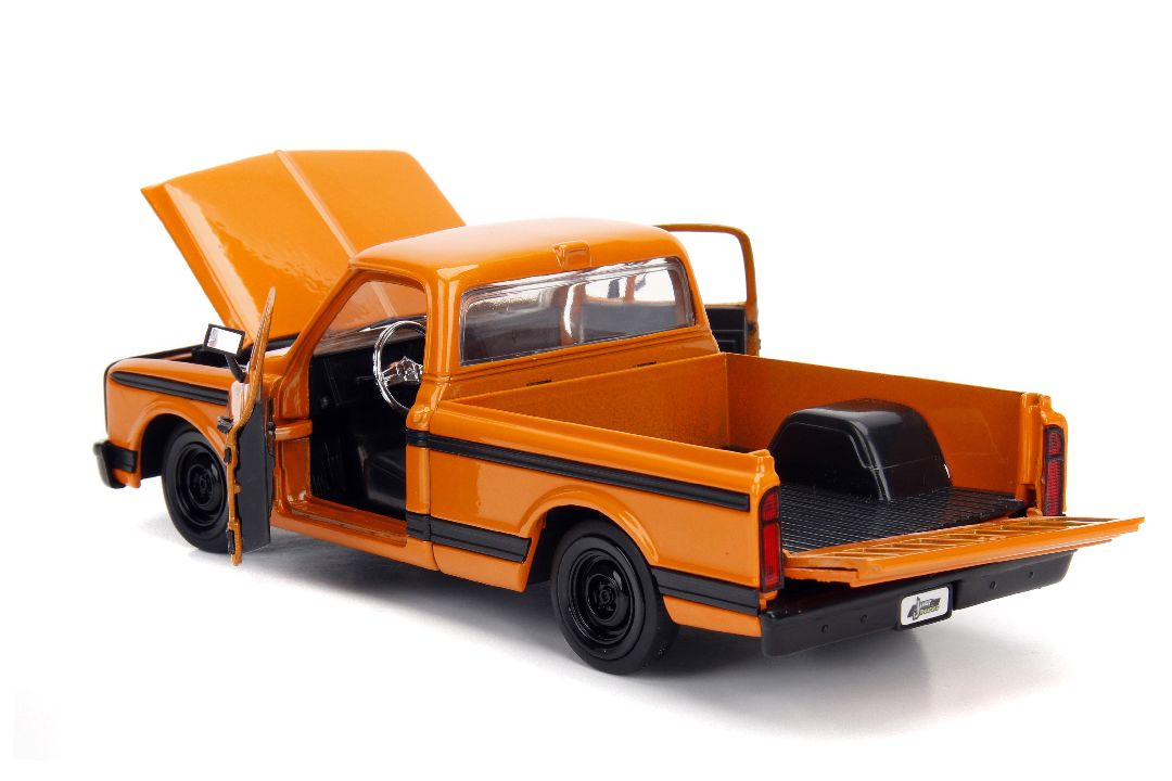 Jada 1/24 "Just Trucks" - 1972 Chevy Cheyenne Pickup w/ Rack – image 4