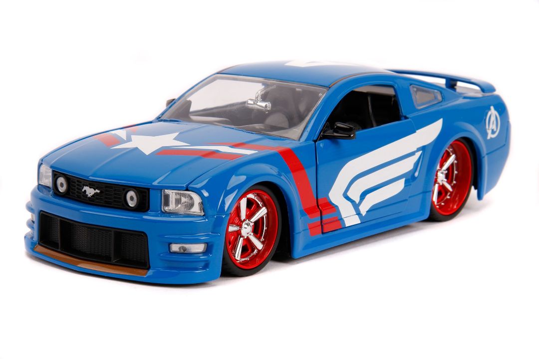 Jada 1/24 "Hollywood Rides" 2006 Ford Mustang GT w/ figure – image 5