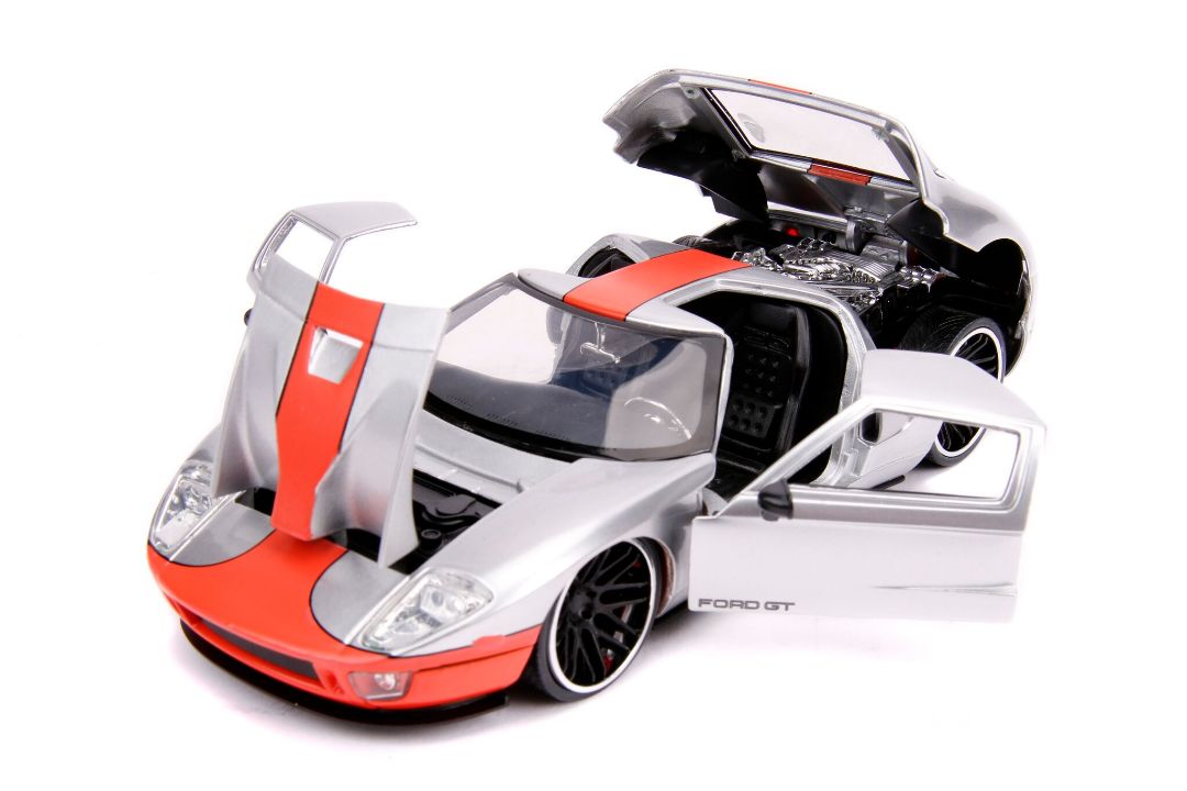 Jada 1/24 "BIGTIME Muscle" 2005 Ford GT – image 4