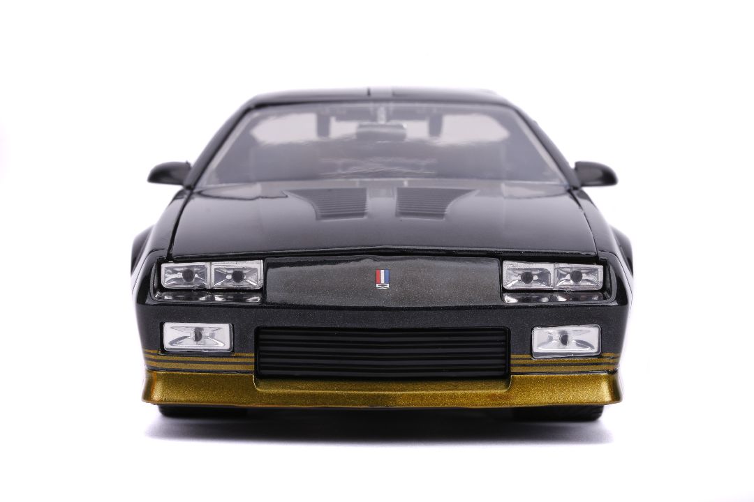 Jada 1/24 "BIGTIME Muscle" 1985 Chevy Camaro Z28 – image 4