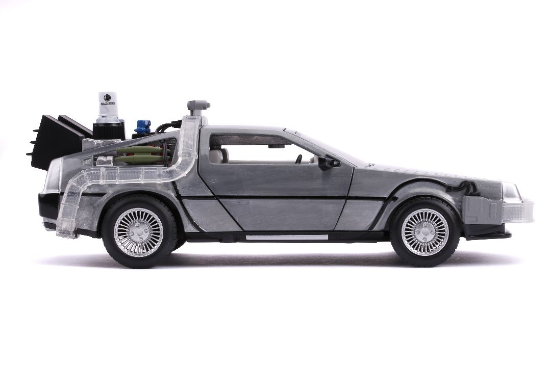 Jada 1/24 "Hollywood Rides" Back To The Future II Time Machine – image 3