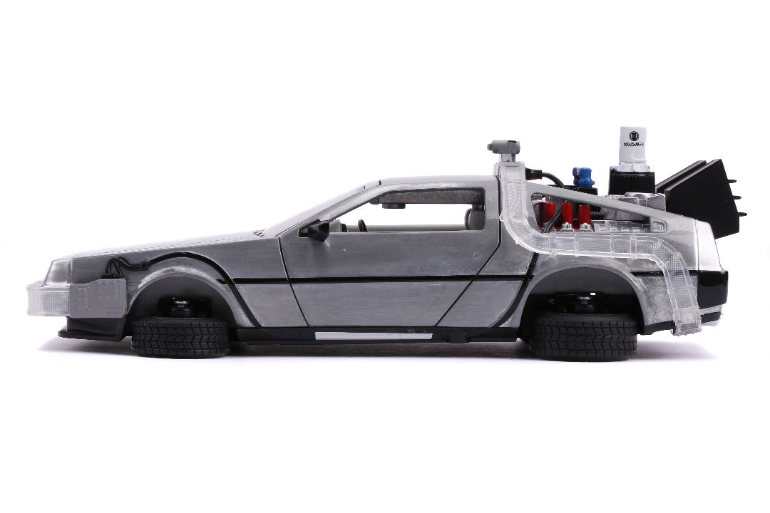 Jada 1/24 "Hollywood Rides" Back To The Future II Time Machine – image 8