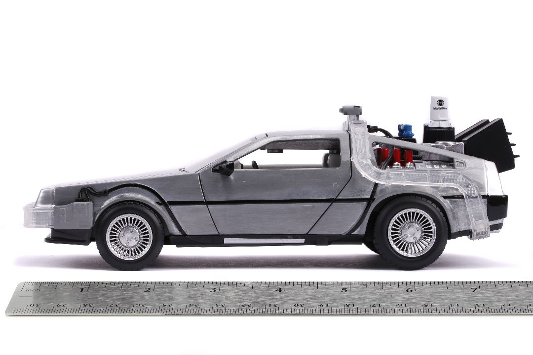 Jada 1/24 "Hollywood Rides" Back To The Future II Time Machine – image 12