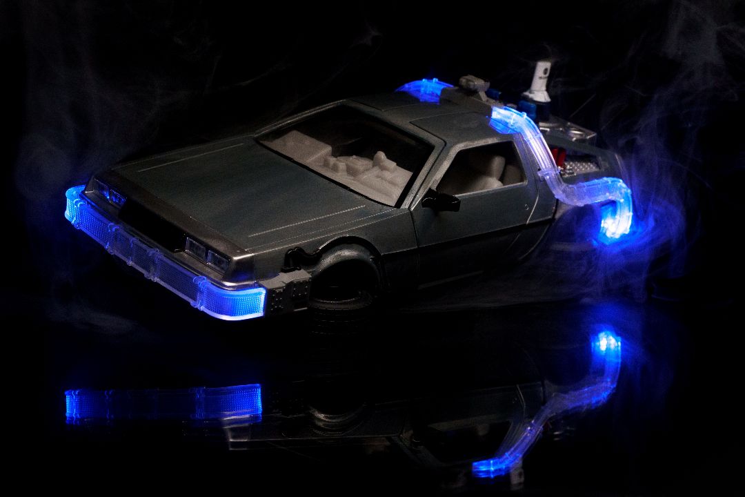Jada 1/24 "Hollywood Rides" Back To The Future II Time Machine – image 17