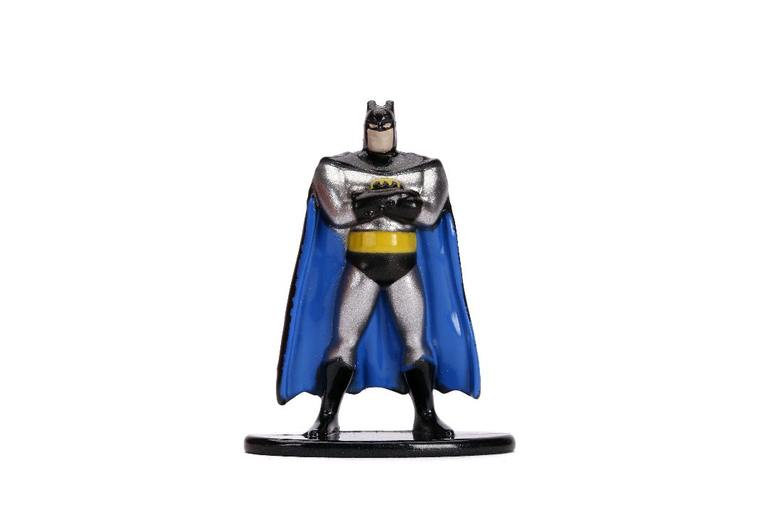 Jada 1/32 "Hollywood Rides" Animated Series Batmobile w/Batman – image 11