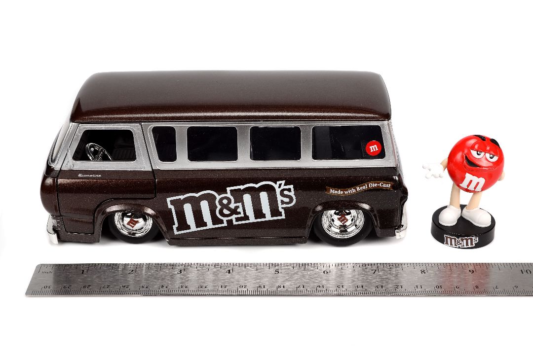 Jada 1/24 1965 Ford Econoline Van with Red M&M's – image 14