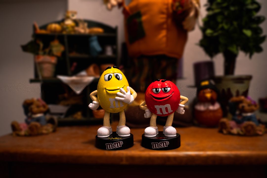 Jada 4" Metalfigs M&M's - Red – image 10