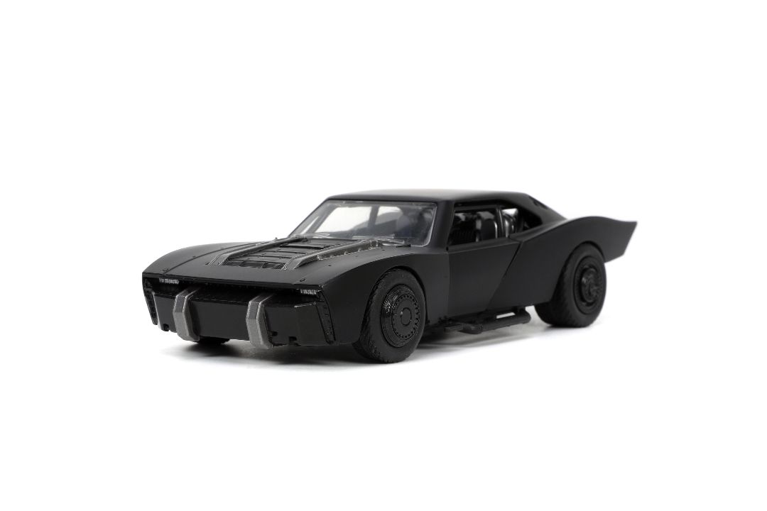 Jada 1/32 "Hollywood Rides" 2022 The Batman Batmobile w/Batman – image 6