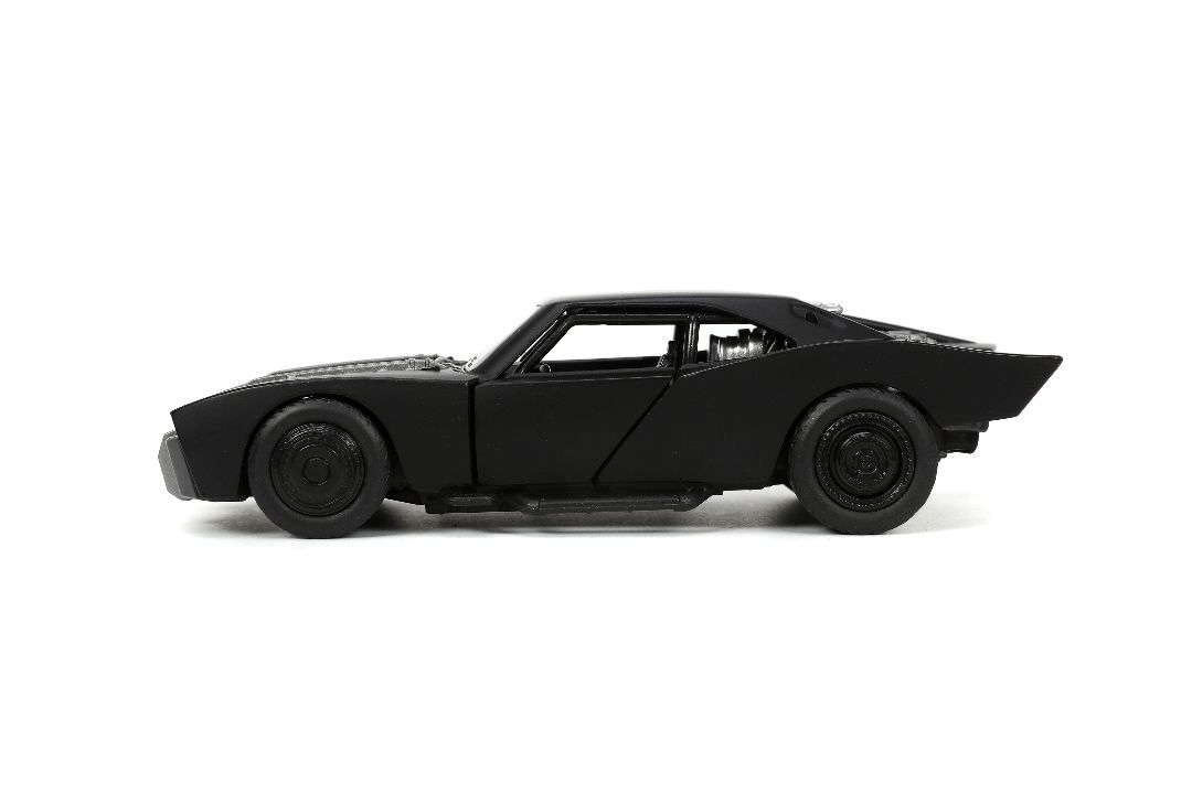 Jada 1/32 "Hollywood Rides" 2022 The Batman Batmobile w/Batman – image 7