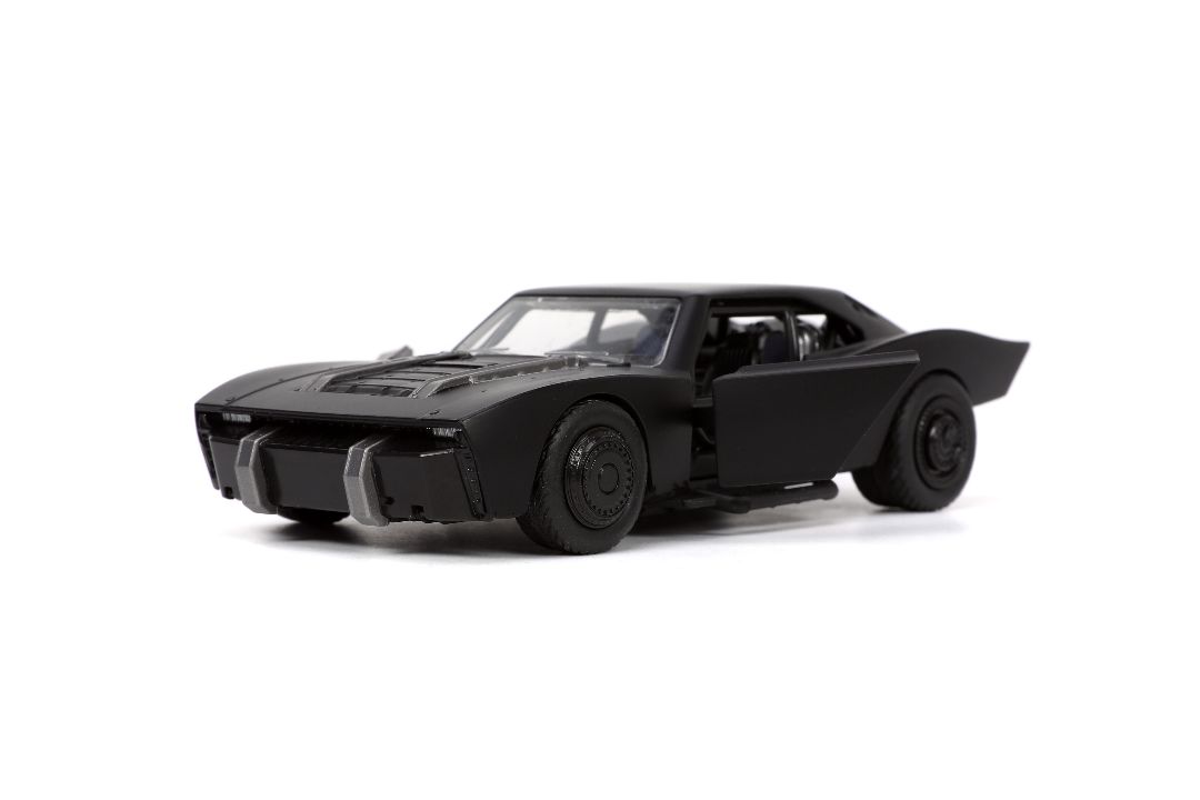 Jada 1/32 "Hollywood Rides" 2022 The Batman Batmobile w/Batman – image 10