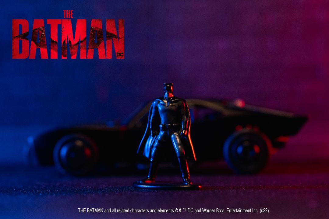 Jada 1/32 "Hollywood Rides" 2022 The Batman Batmobile w/Batman – image 16