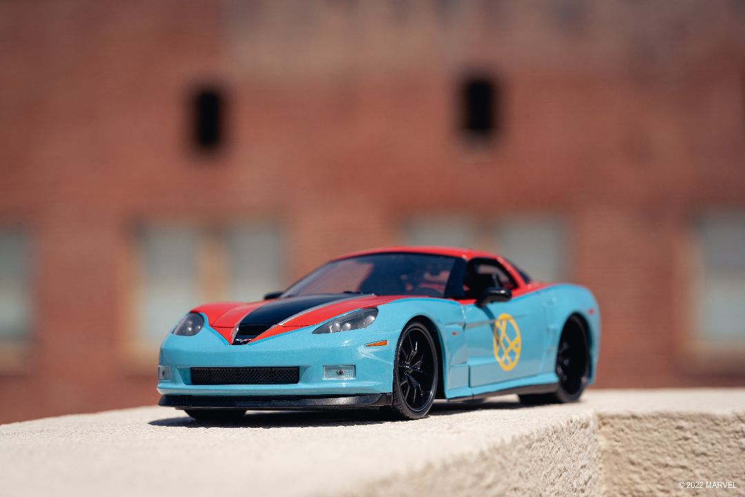 Jada 1/24 "Hollywood Rides" 2006 Corvette Z06 with Dr. Strange – image 18