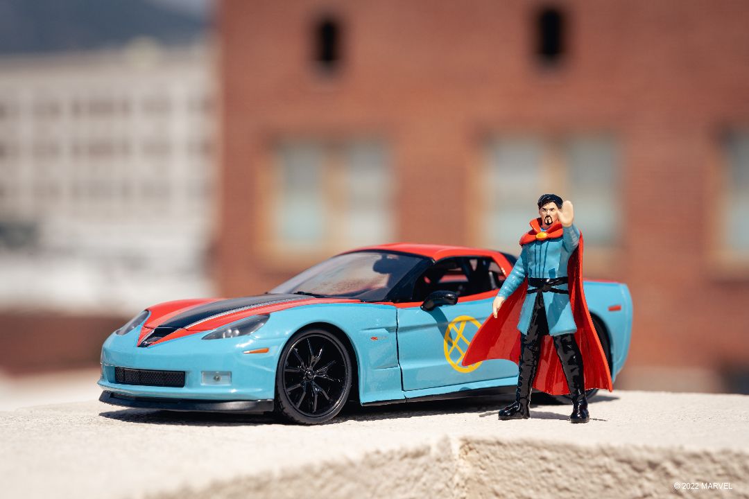Jada 1/24 "Hollywood Rides" 2006 Corvette Z06 with Dr. Strange – image 25