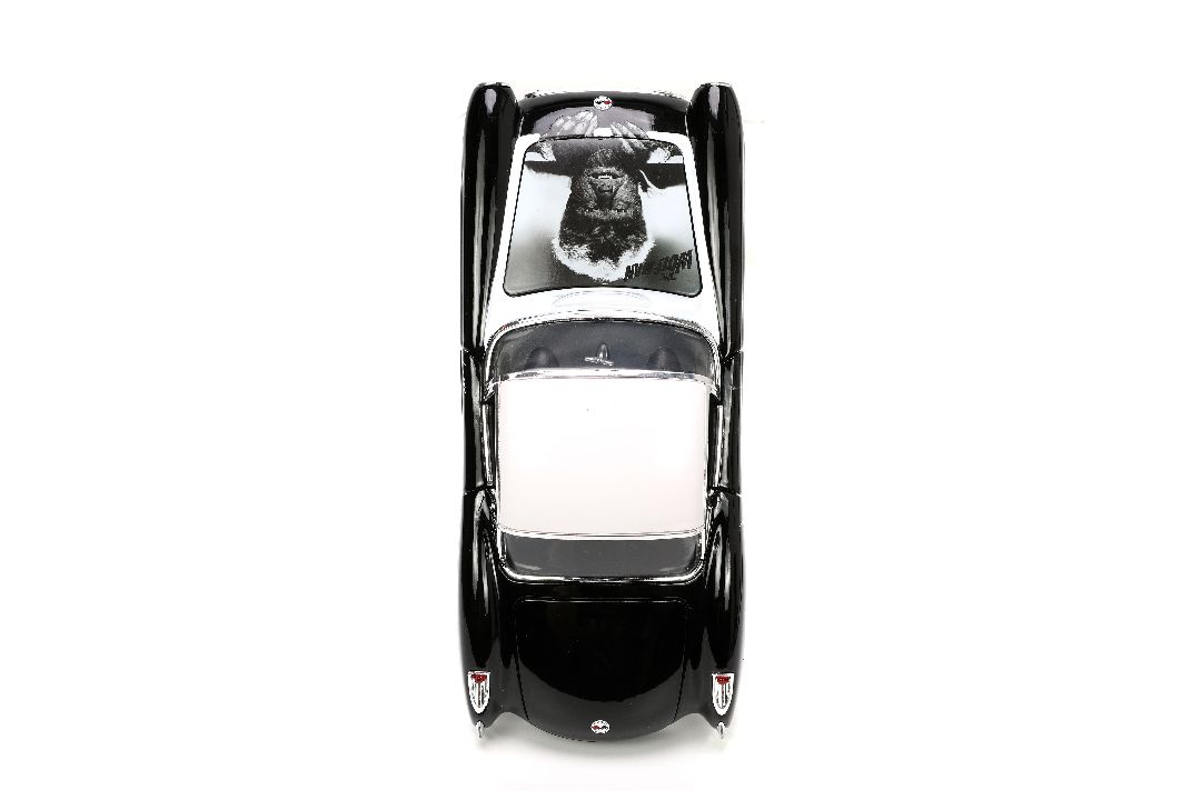 Jada 1/24 "Hollywood Rides" 1957 Corvette with The Wolfman – image 13