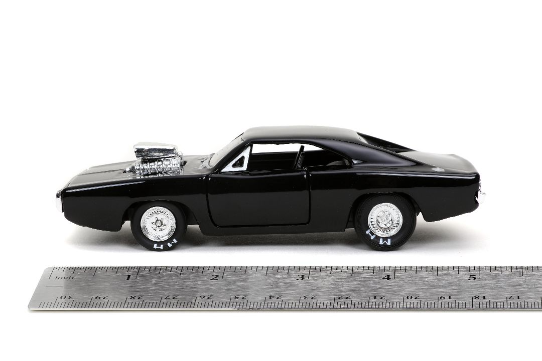 Jada 1/32 "Fast & Furious" Dom's Dodge Charger – image 10