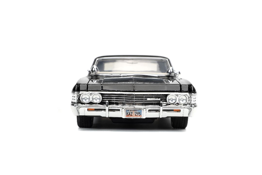 Jada 1/24 "Hollywood Rides" Supernatural 1967 Impala w/ Dean thumbnail 4