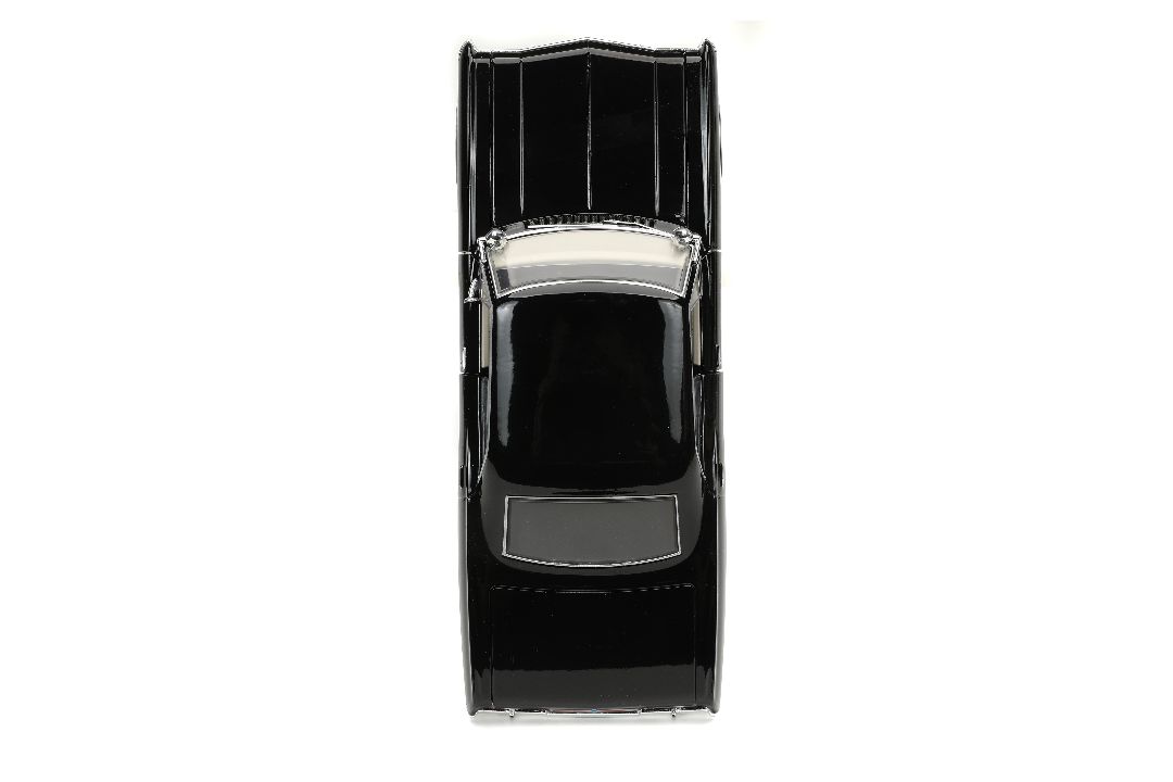 Jada 1/24 "Hollywood Rides" Supernatural 1967 Impala w/ Dean thumbnail 12