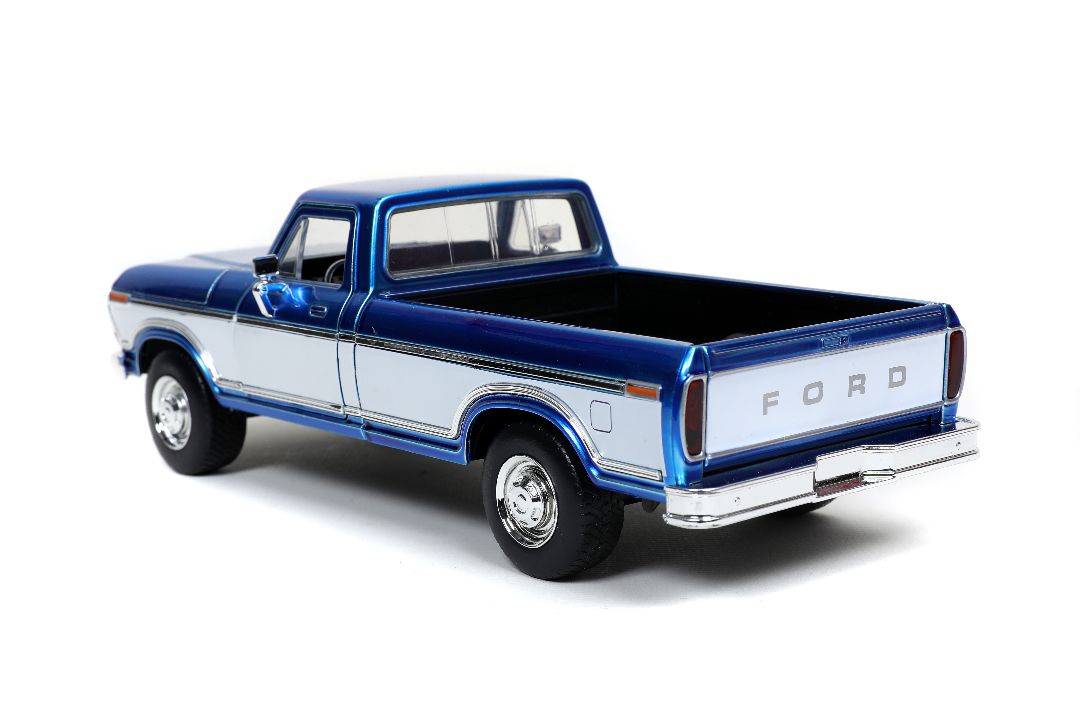 Jada 1/24 "Just Trucks" 1979 Ford F-150 Pickup w/ Rack – image 4