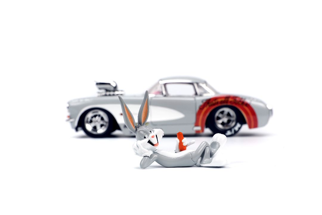 Jada 1/24 "Hollywood Rides" 1957 Corvette w/Bugs Bunny – image 4