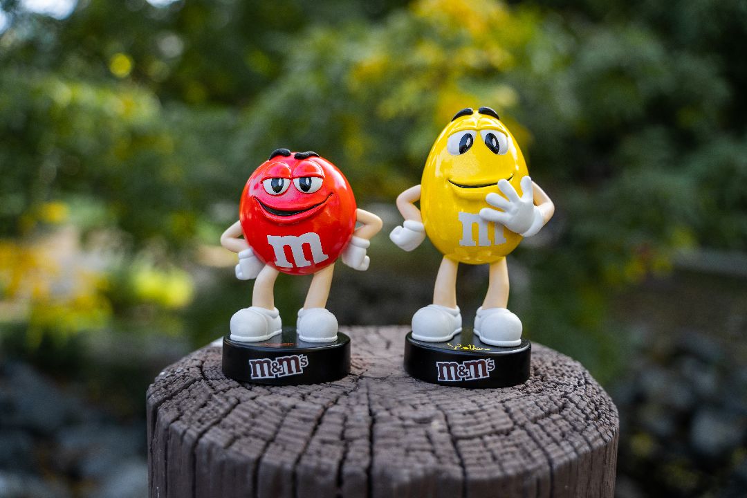 Jada 4" Metalfigs M&M's - Yellow – image 12