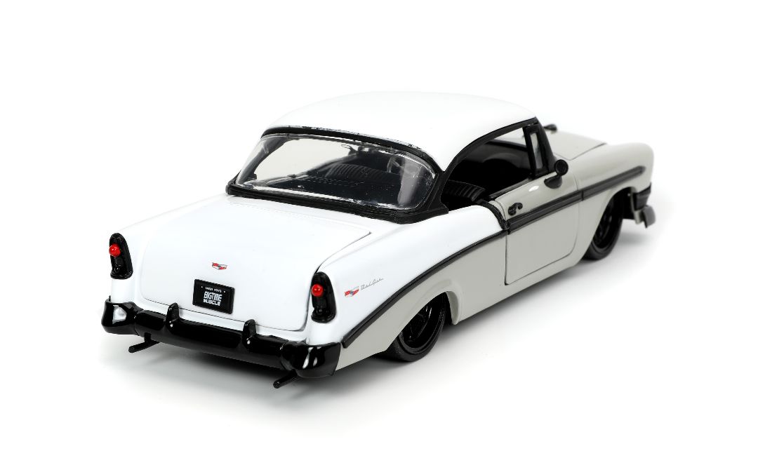 Jada 1/24 "BIGTIME Muscle" 1956 Chevy Bel Air - Grey/White thumbnail 4