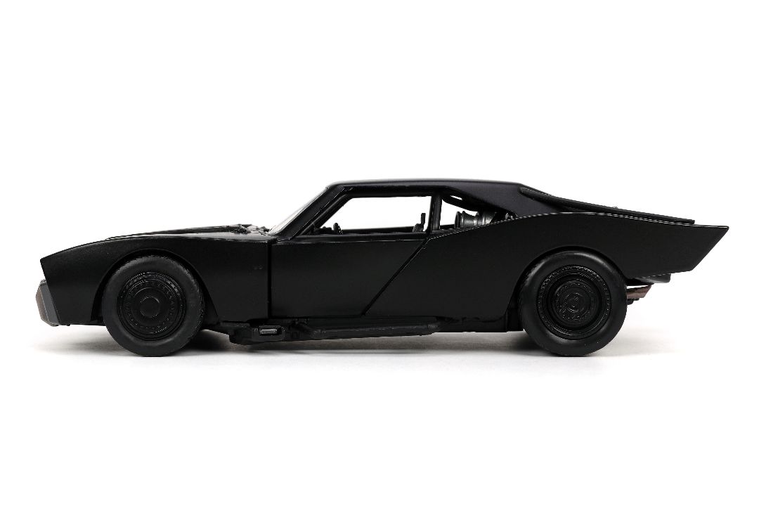 Jada 1/24 "Batman Animated Series" 2022 Batmobile W/Batman – image 6