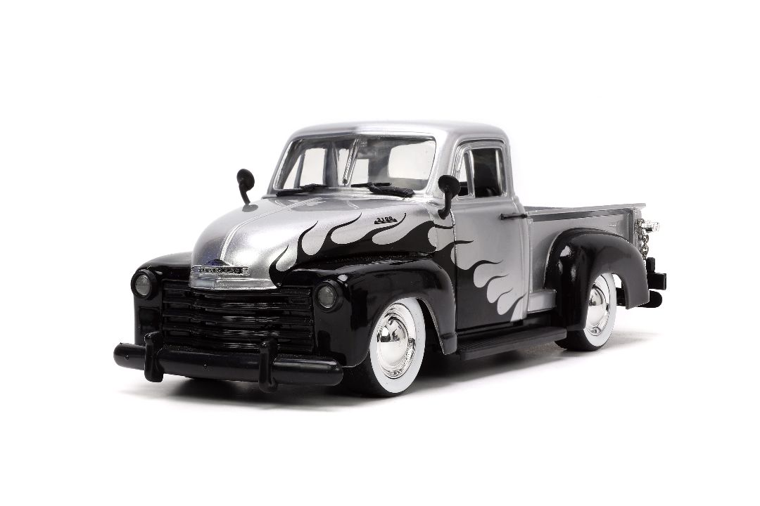 Jada 1/24 "Just Trucks" 1953 Chevy Pickup with Rack – image 2