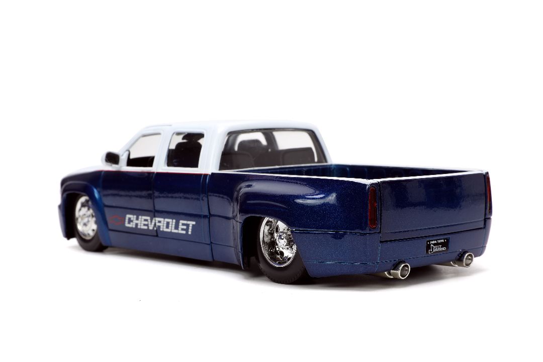Jada 1/24 "Just Trucks" 1999 Chevy Silverado Dooley with Rack – image 4