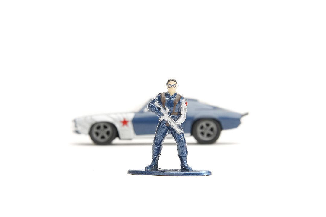 Jada 1/32 "Hollywood Rides" Marvel 1973 Chevy Camaro W/Soldier – image 3