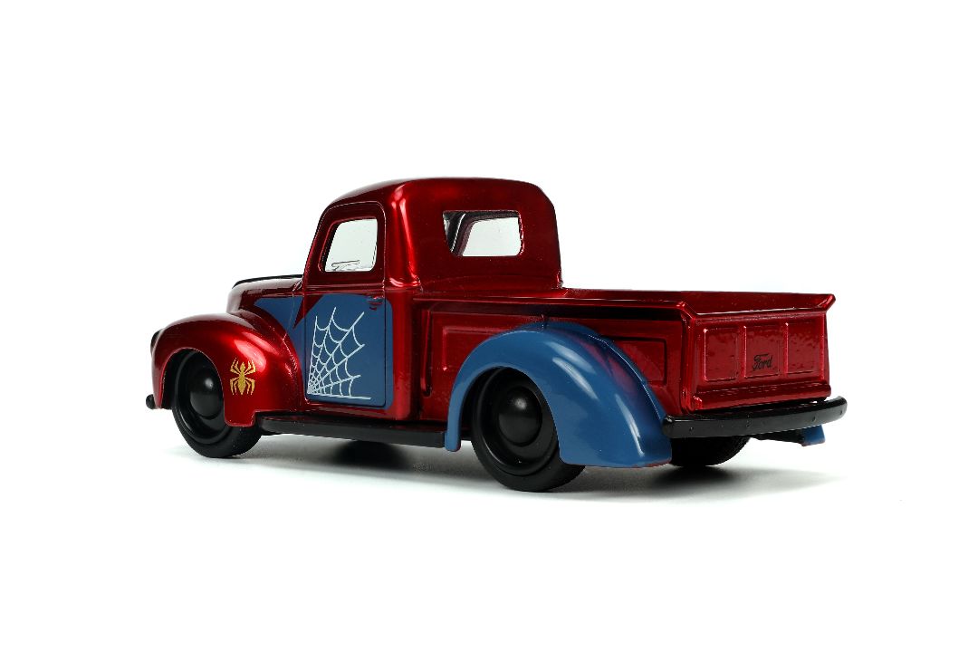 Jada 1/32 "Hollywood Rides" 1941 Ford Pickup with Spider-Man – image 7