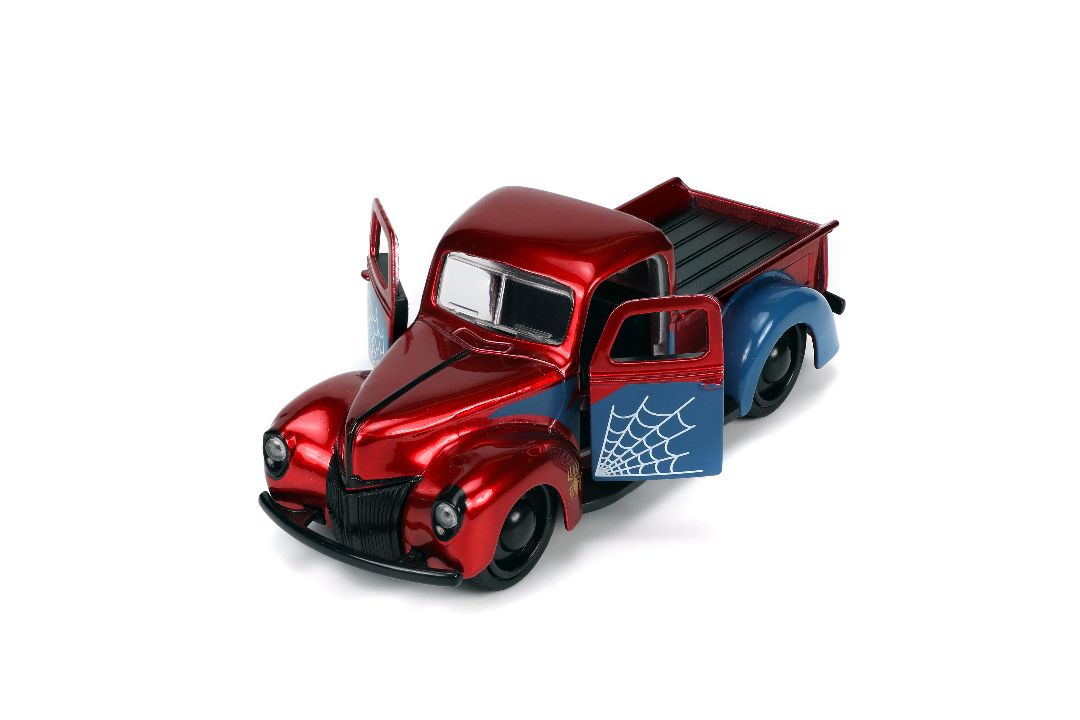 Jada 1/32 "Hollywood Rides" 1941 Ford Pickup with Spider-Man – image 9