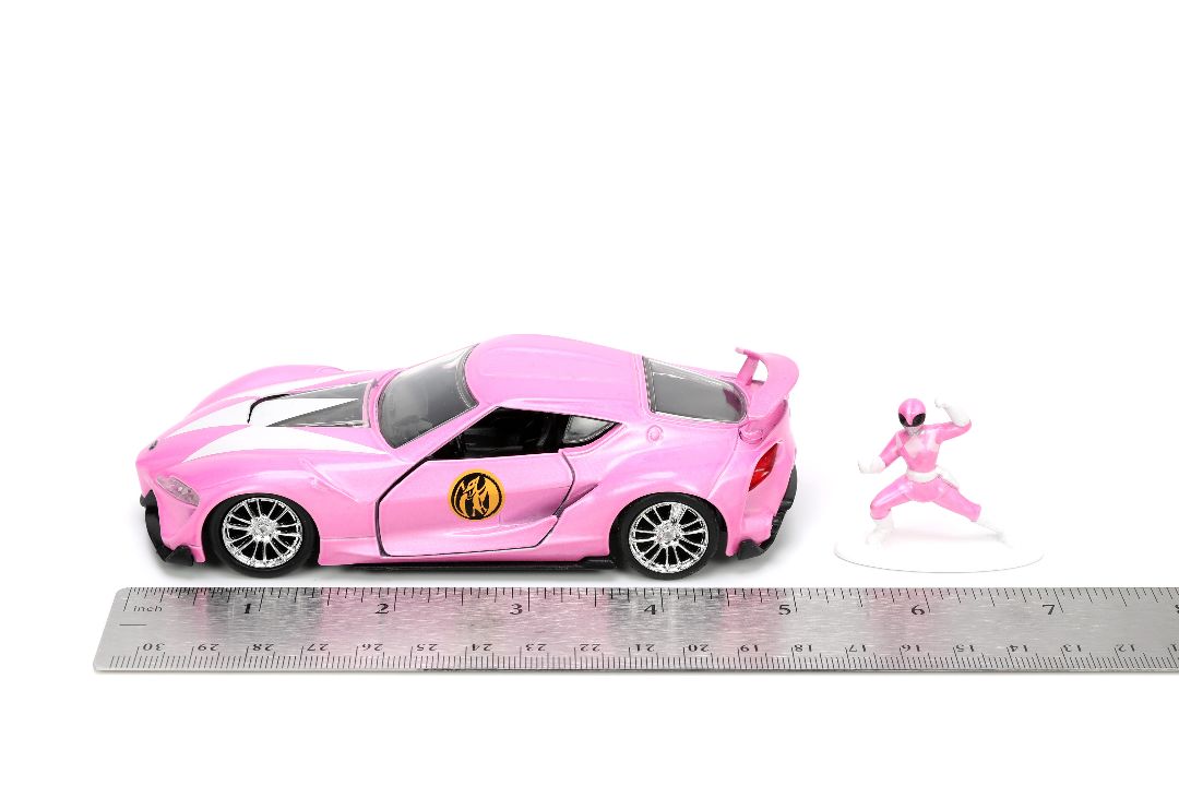 Jada 1/32 "Hollywood Rides" Toyota FT-1 Concept with Pink Ranger – image 14