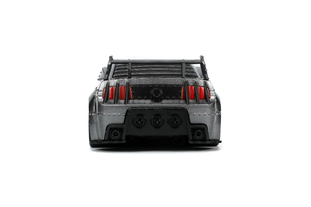 Jada 1/32 "Hollywood Rides" Ford Mustang with War Machine – image 8