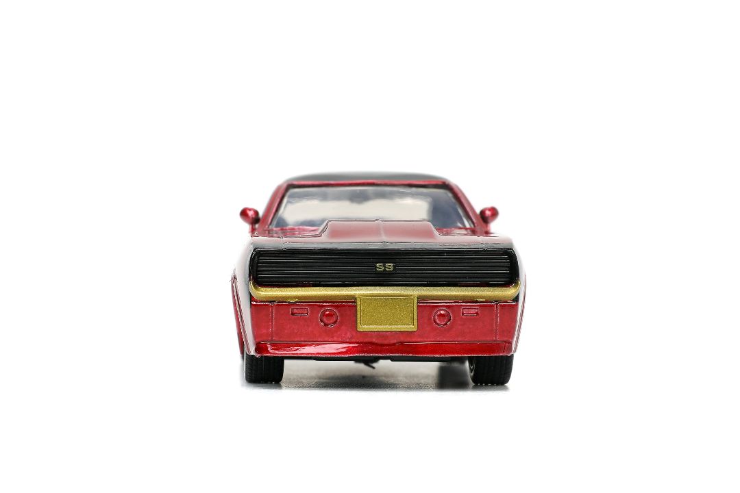 Jada 1/32 "Hollywood Rides" DC Comics 1969 Chevy Camaro w/Robin – image 4