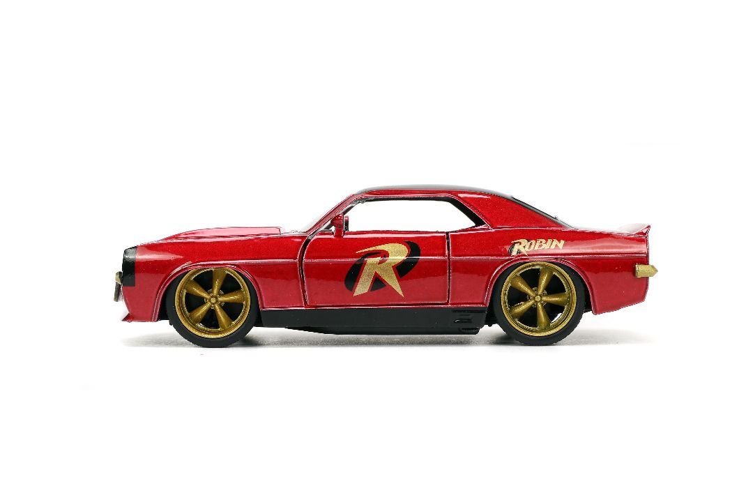 Jada 1/32 "Hollywood Rides" DC Comics 1969 Chevy Camaro w/Robin – image 6