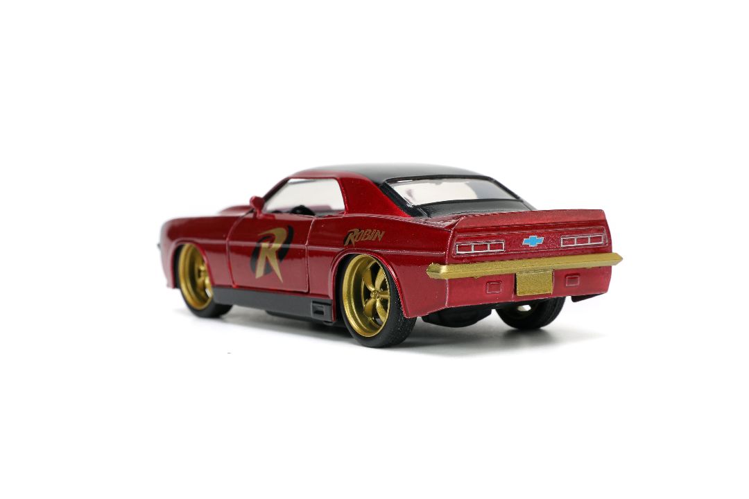 Jada 1/32 "Hollywood Rides" DC Comics 1969 Chevy Camaro w/Robin – image 7