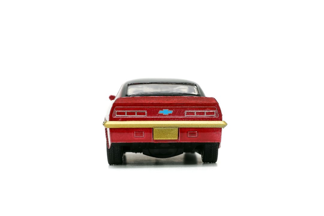 Jada 1/32 "Hollywood Rides" DC Comics 1969 Chevy Camaro w/Robin – image 8