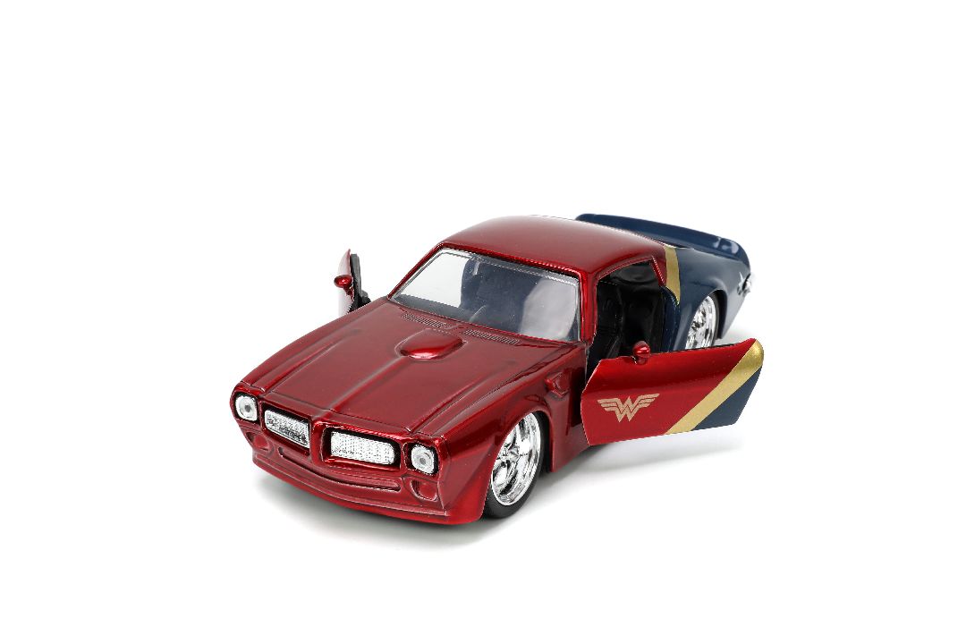 Jada 1/32 1972 Pontiac Firebird with Wonder Woman – image 2