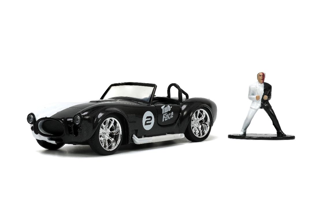 Jada 1/32 "Hollywood Rides" DC Comics 1965 Shelby Cobra Two Face – image 2
