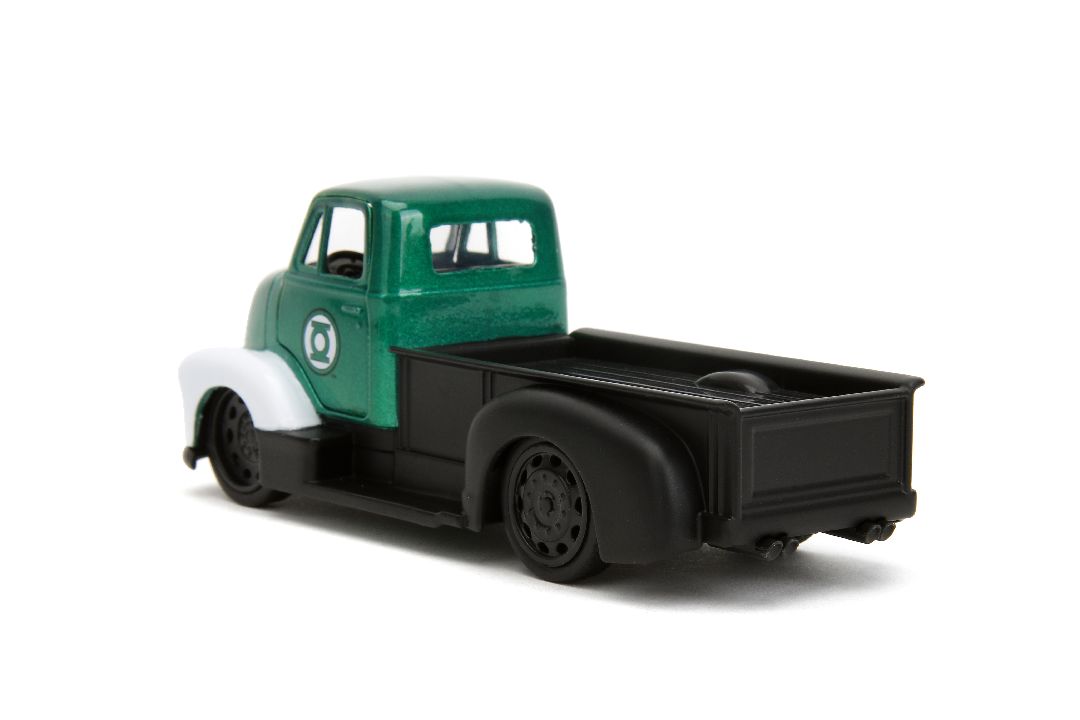 Jada 1/32 "Hollywood Rides" DC Comics 1952 Chevy COE Pickup – image 7