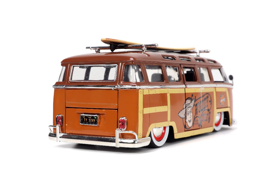 Jada 1/24 "Hollywood Rides" Disney 1962 VW Bus with Woody – image 9