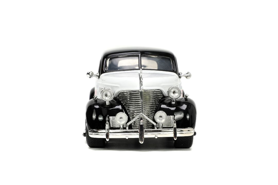 Jada 1/24 "Hollywood Rides" 1939 Chevy Master Deluxe Mr Monopoly – image 4