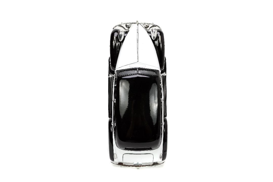 Jada 1/24 "Hollywood Rides" 1939 Chevy Master Deluxe Mr Monopoly – image 12