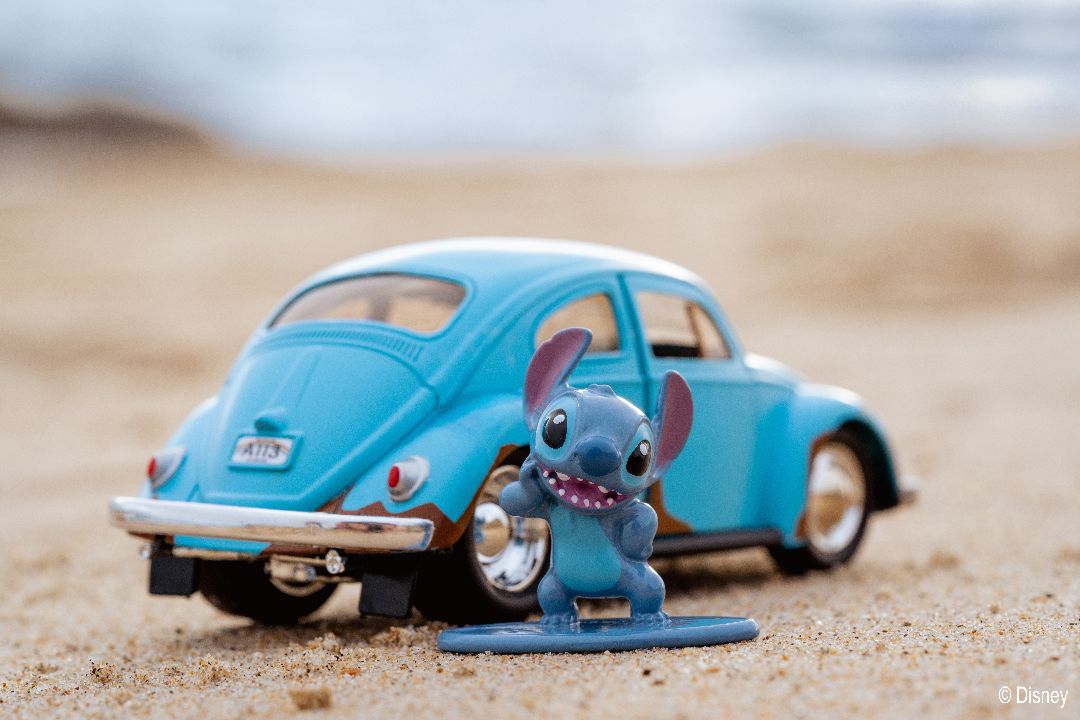 Jada 1/32 "Hollywood Rides" Disney 1959 VW Beetle with Stitch – image 23
