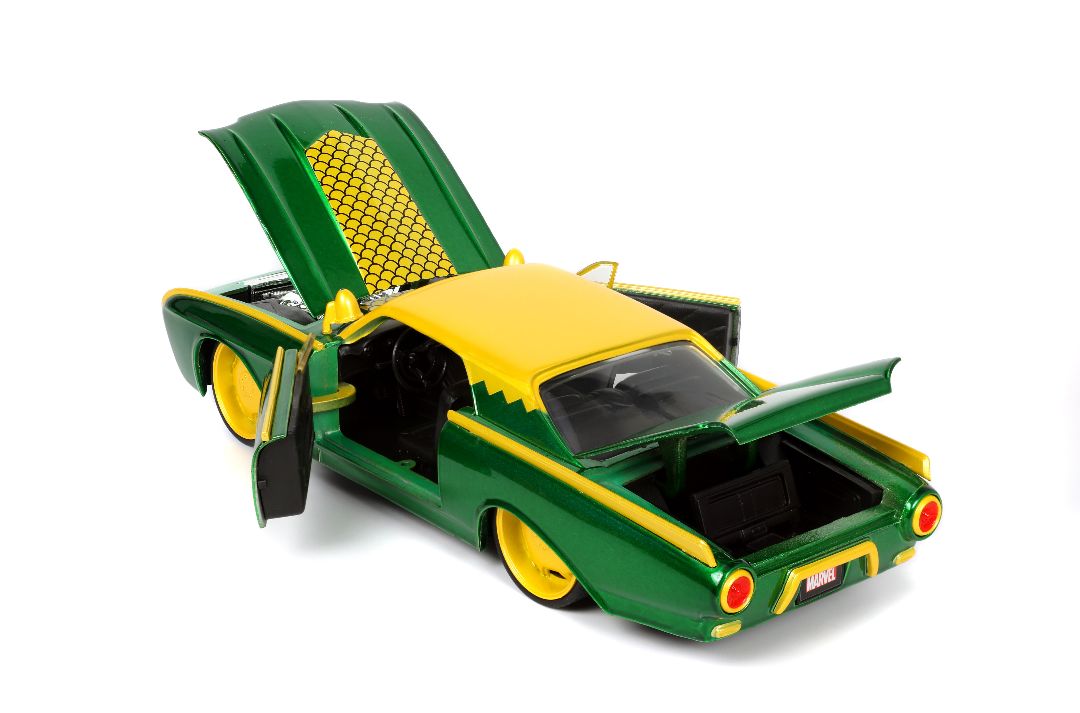 Jada 1/24 "Hollywood Rides" Marvel 1963 Thunderbird with LOKI – image 16