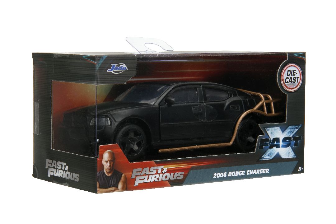 Jada 1/32 "Fast & Furious" 2006 Dodge Charger Heist Car – image 13