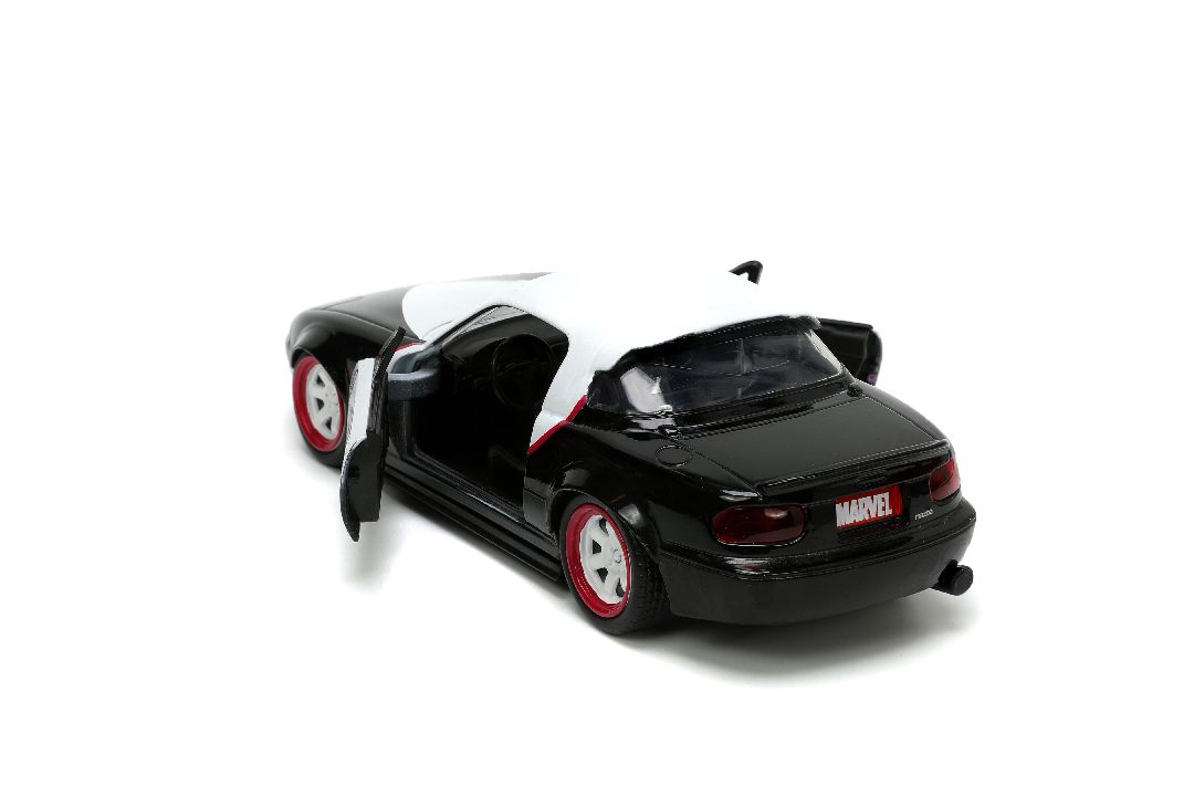 Jada 1/32 "Hollywood Rides" 1990 Mazda Miata w/Ghost Spider – image 15