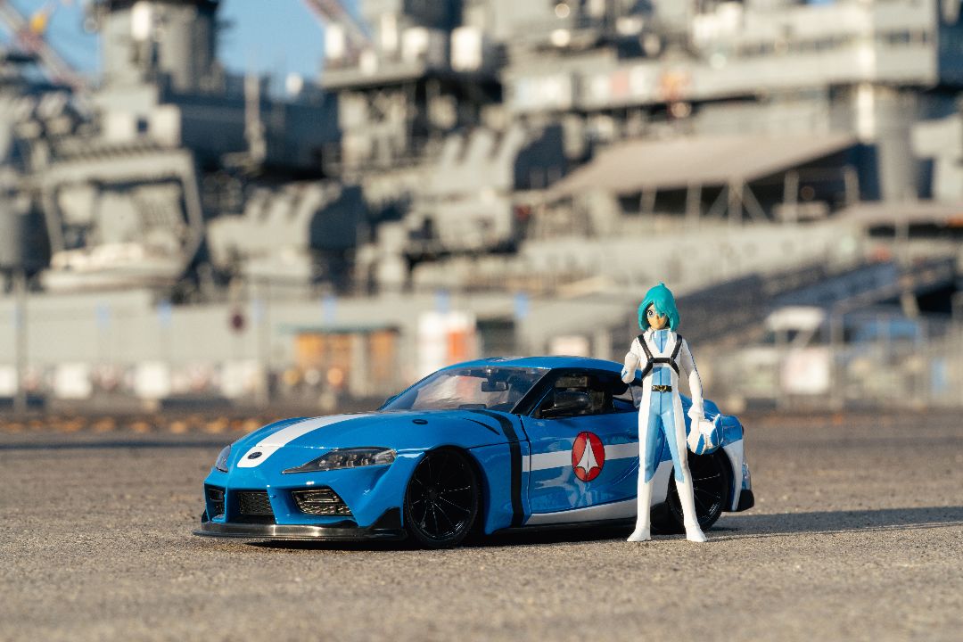 Jada 1/24 "Hollywood Rides" Robotech 2020 Supra w/ Max Sterling – image 21