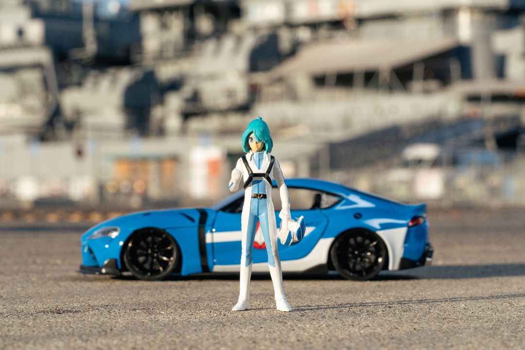Jada 1/24 "Hollywood Rides" Robotech 2020 Supra w/ Max Sterling – image 23