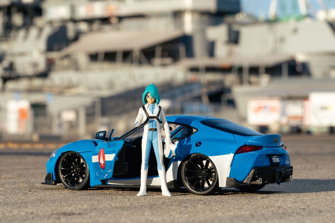 Jada 1/24 "Hollywood Rides" Robotech 2020 Supra w/ Max Sterling – image 24